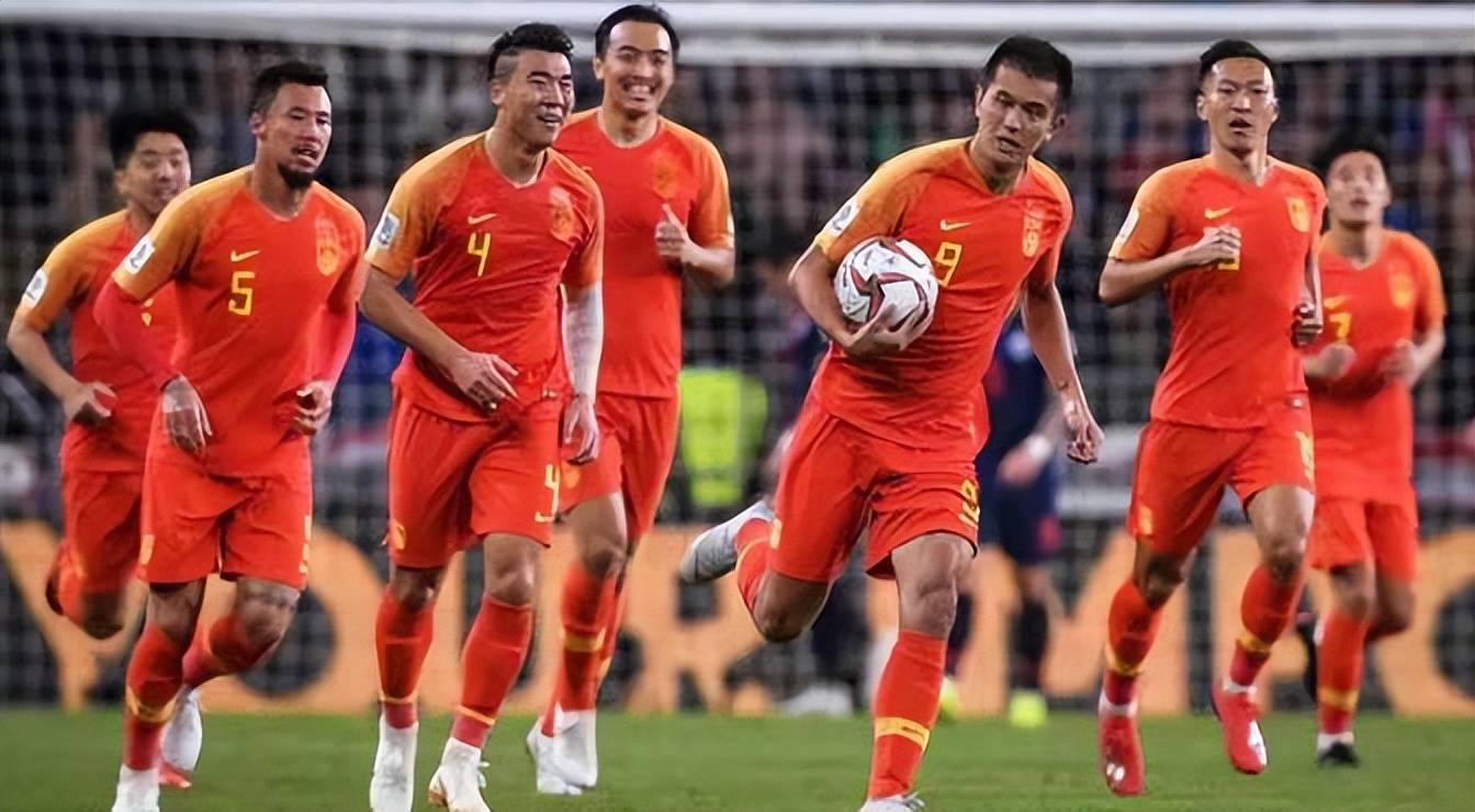 国足选手实力超群，领先赛场