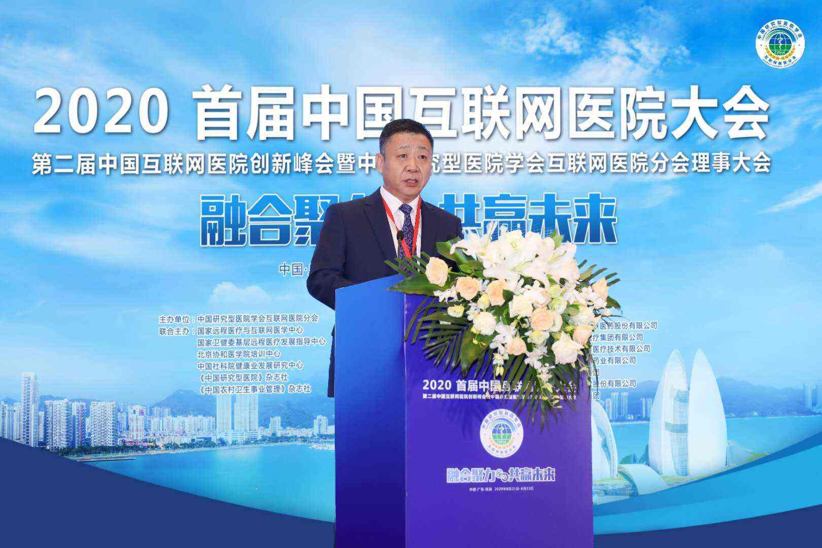 球队总经理在采访中透露了未来引援计划的大致方向的简单介绍